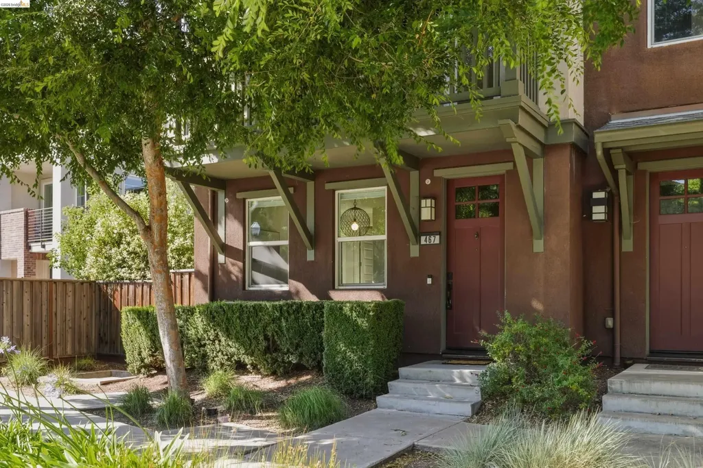 467 Mitchell Avenue Alameda CA 94501