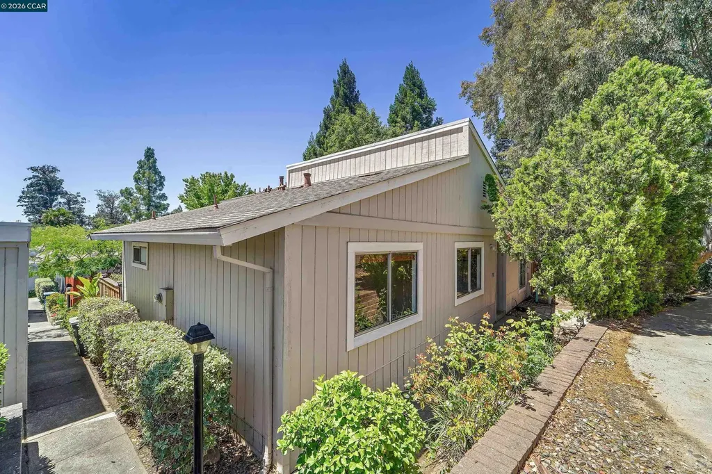 717 Beelard Drive Vacaville CA 95687