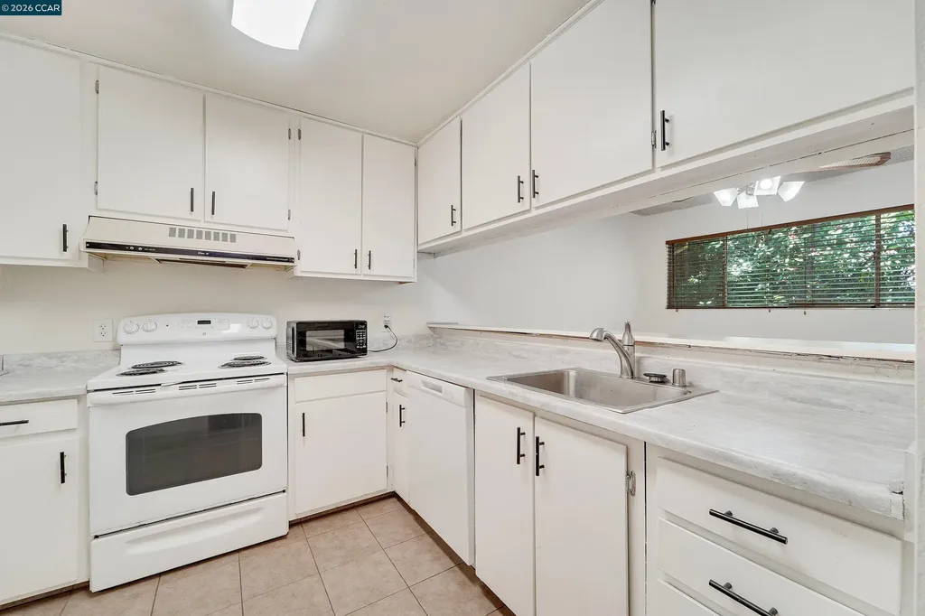 717 Beelard Drive Vacaville CA 95687