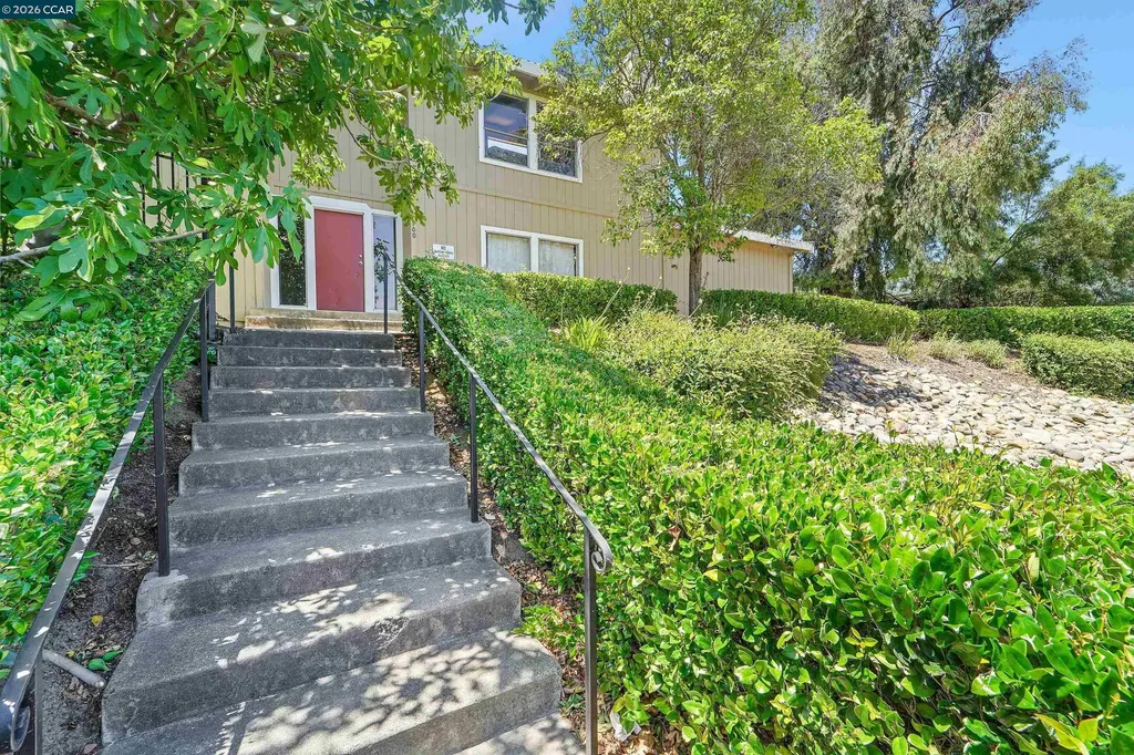 717 Beelard Drive Vacaville CA 95687