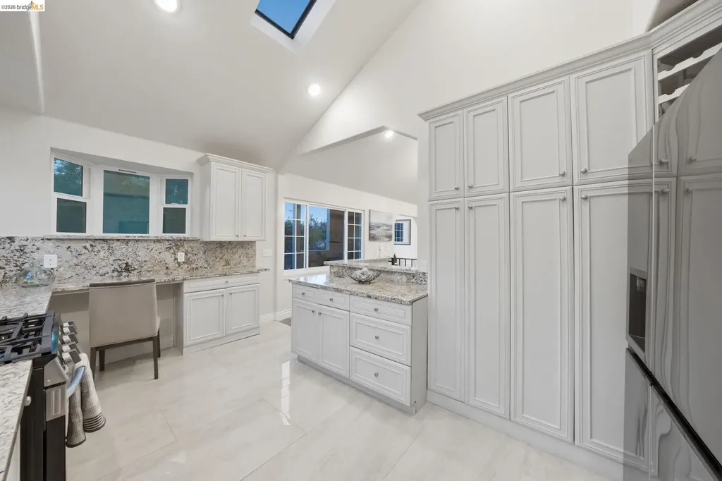 3426 Pierson Street Oakland CA 94619