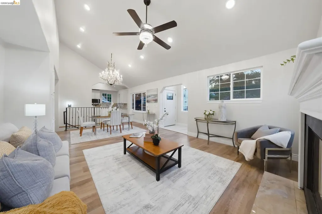 3426 Pierson Street Oakland CA 94619