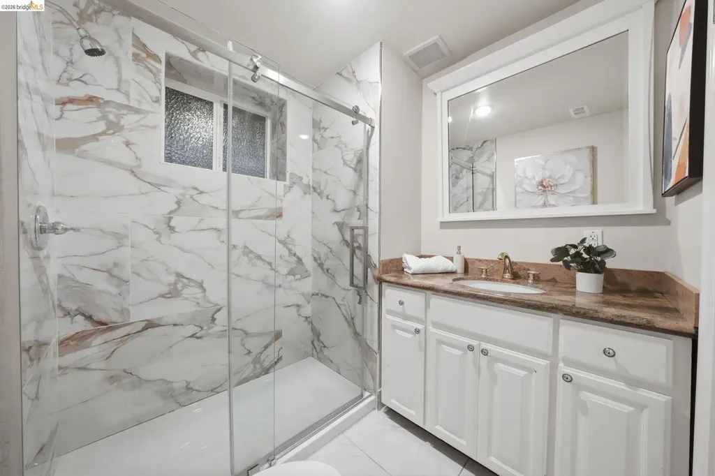 3426 Pierson Street Oakland CA 94619