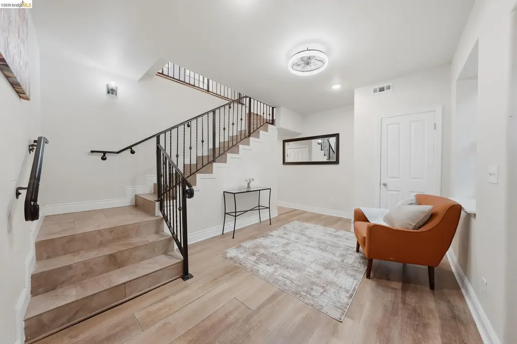3426 Pierson Street Oakland CA 94619