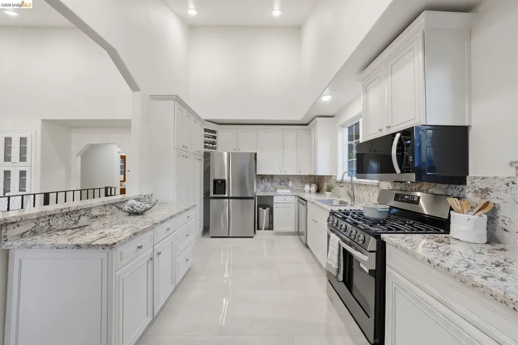3426 Pierson Street Oakland CA 94619