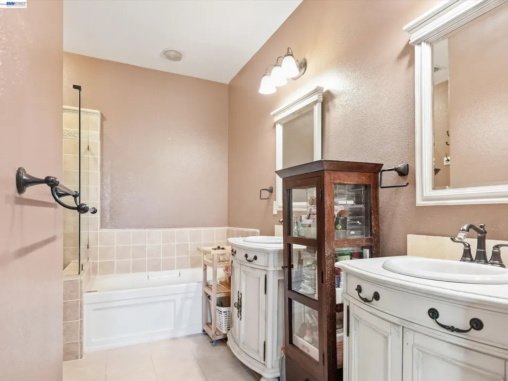 3760 Central Parkway Dublin CA 94568