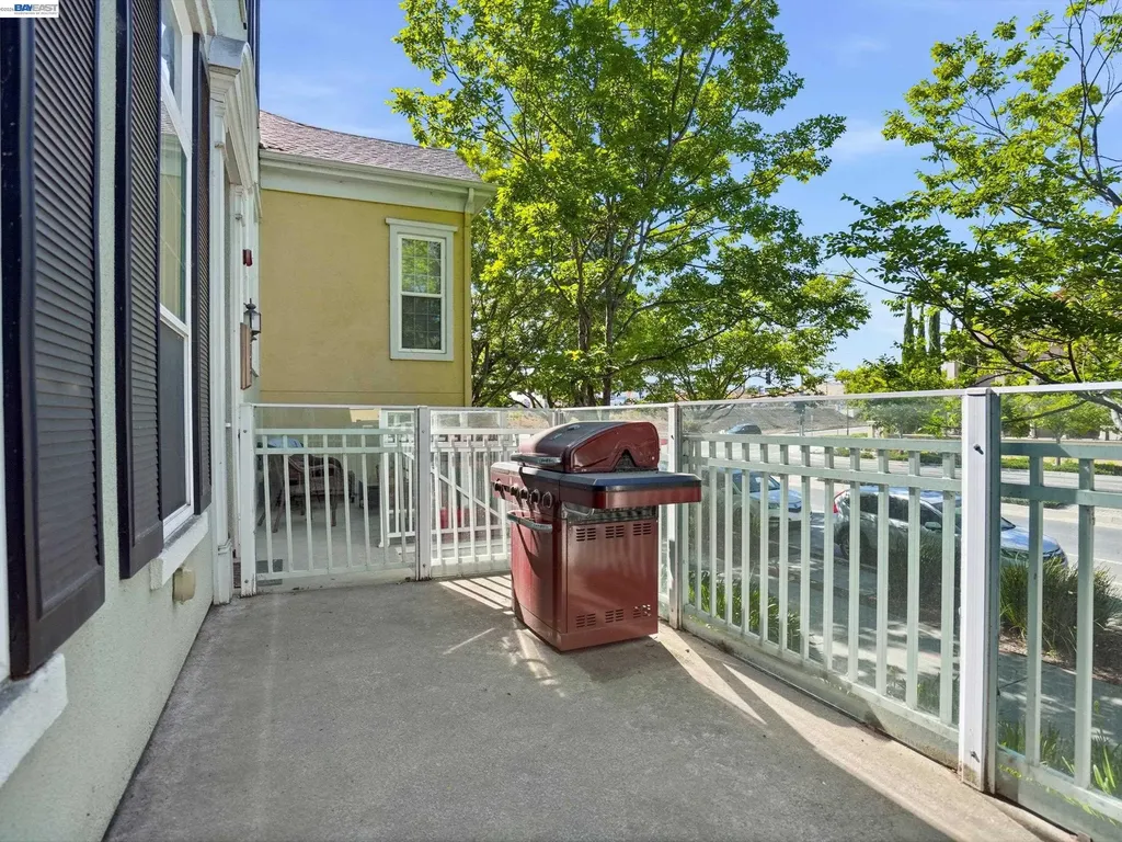 3760 Central Parkway Dublin CA 94568
