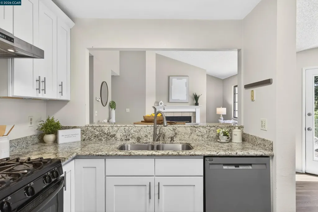 246 Canyon Woods Way San Ramon CA 94582