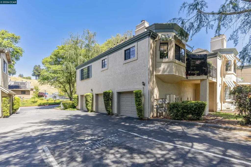 246 Canyon Woods Way San Ramon CA 94582