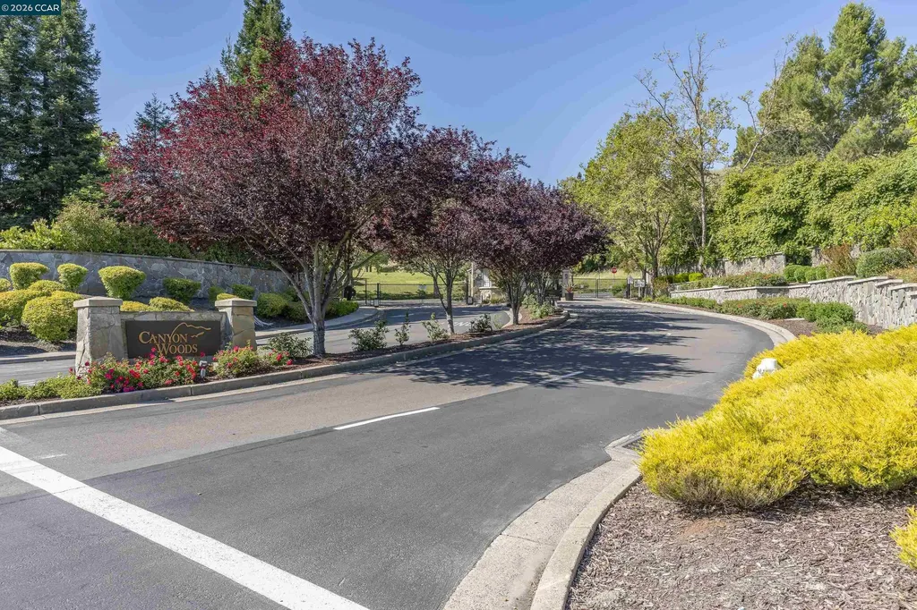 246 Canyon Woods Way San Ramon CA 94582