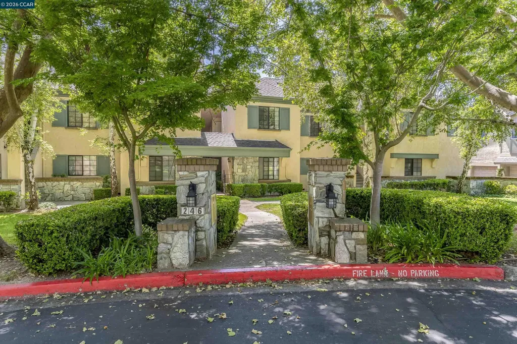 246 Canyon Woods Way San Ramon CA 94582