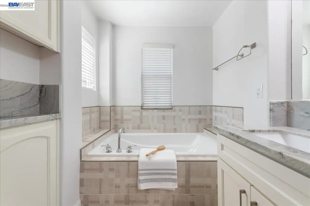 5102 Kino Court Dublin CA 94568