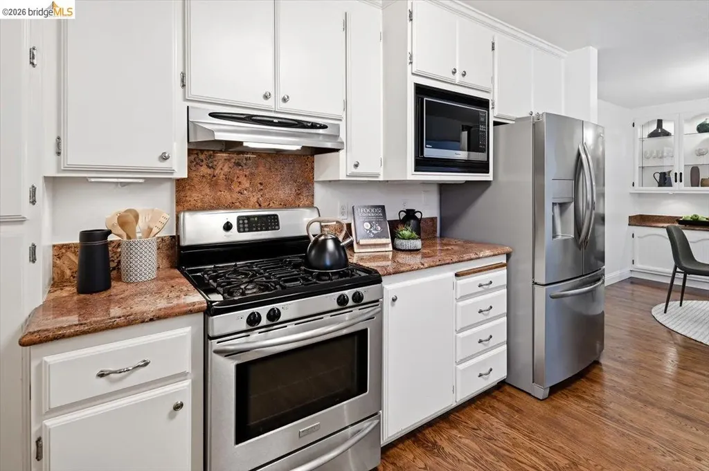19609 Fern Way Castro Valley CA 94546