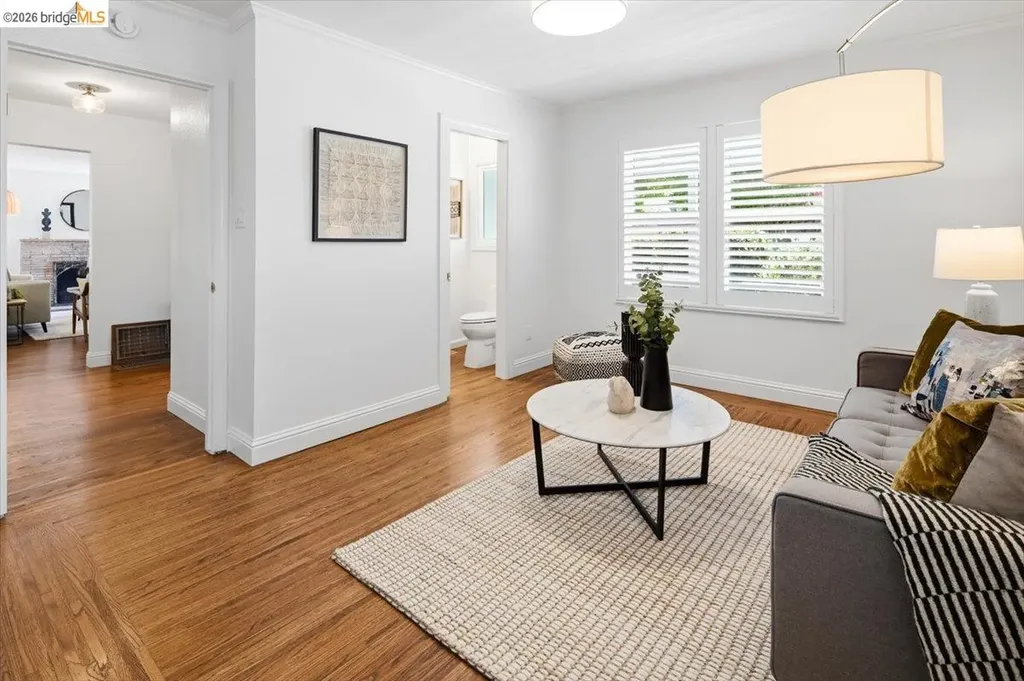 19609 Fern Way Castro Valley CA 94546