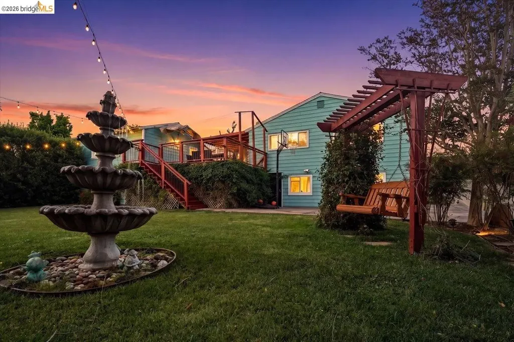 19609 Fern Way Castro Valley CA 94546