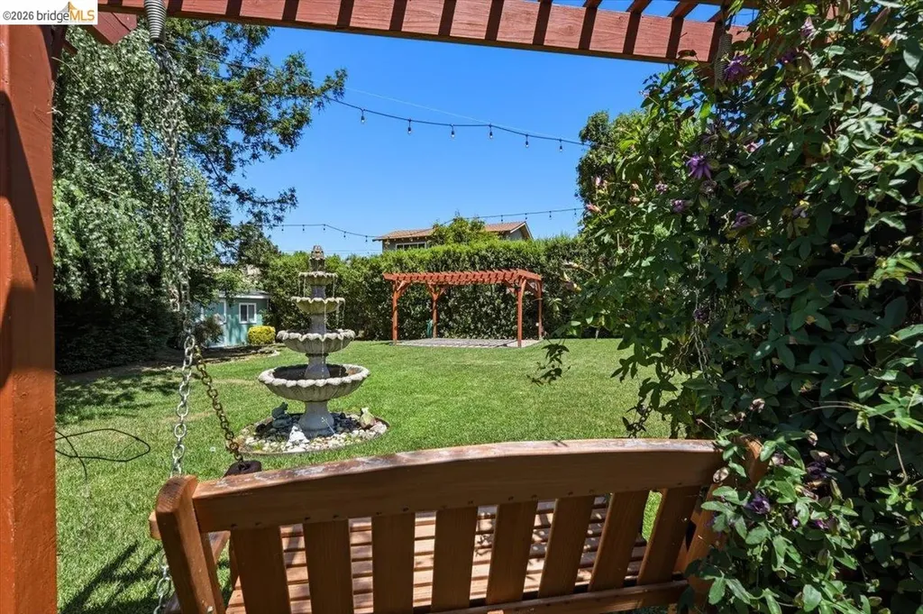 19609 Fern Way Castro Valley CA 94546