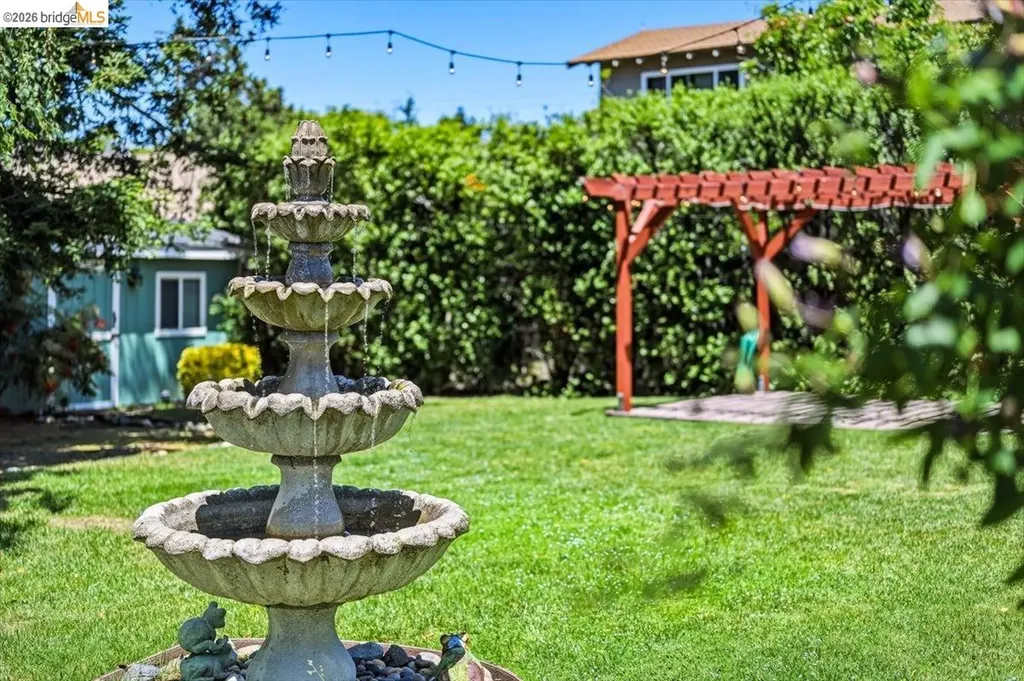 19609 Fern Way Castro Valley CA 94546