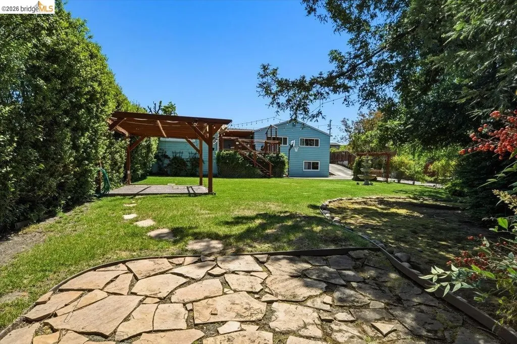 19609 Fern Way Castro Valley CA 94546