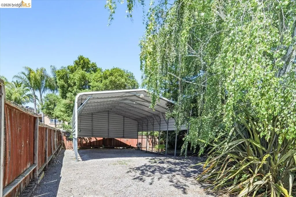 19609 Fern Way Castro Valley CA 94546