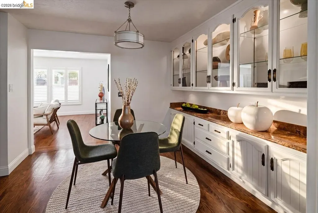 19609 Fern Way Castro Valley CA 94546