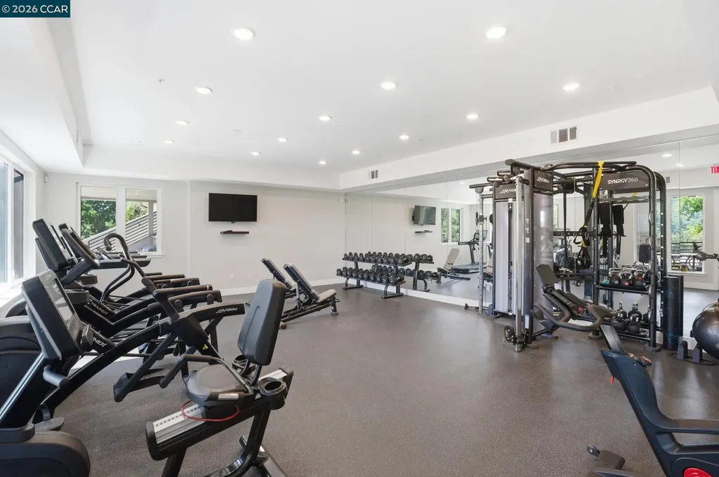 90 Woodbury Highlands Place Lafayette CA 94549