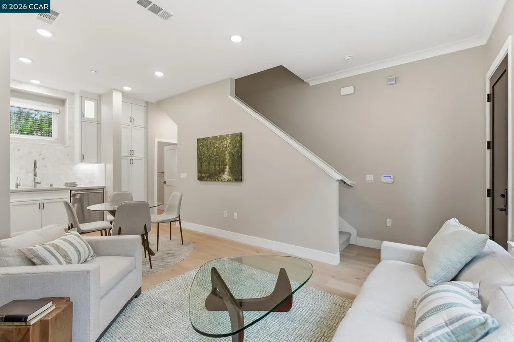 90 Woodbury Highlands Place Lafayette CA 94549