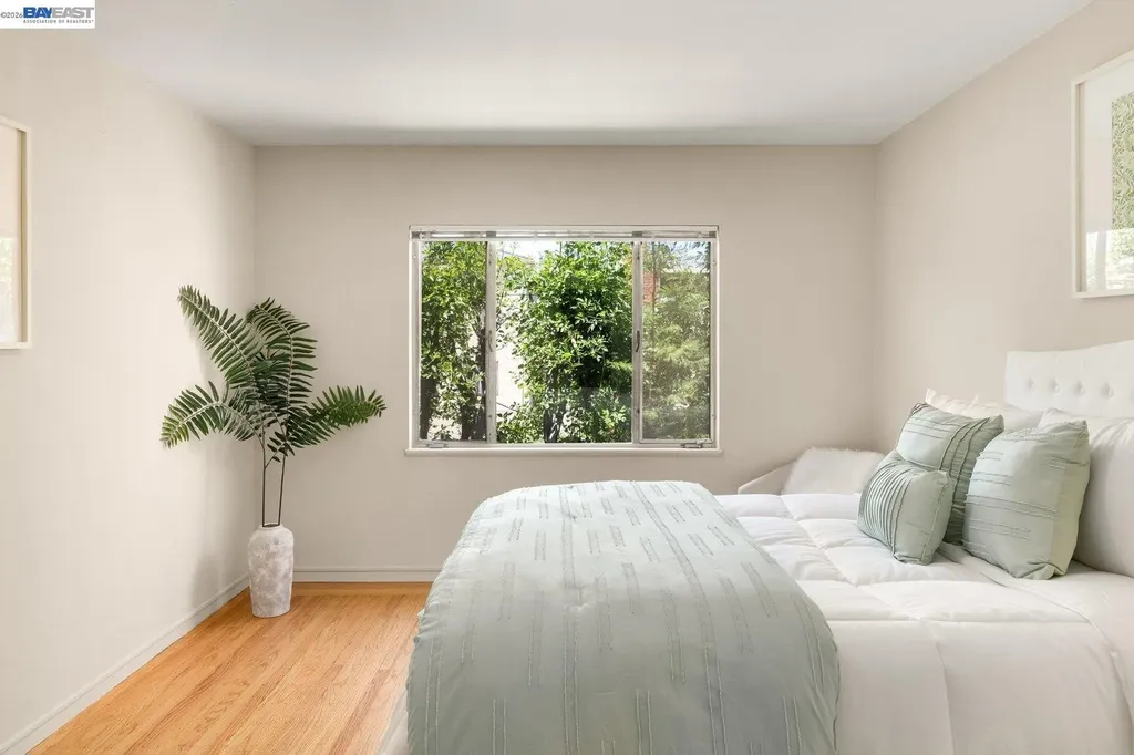 4144 Masterson Street Oakland CA 94619