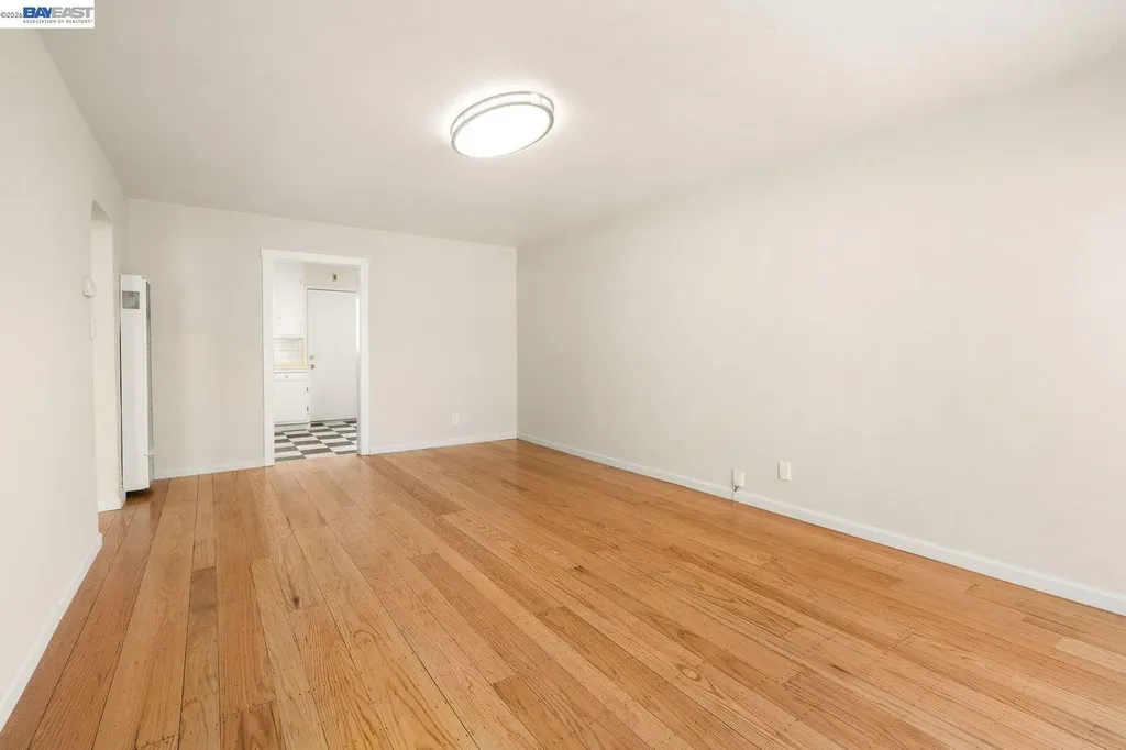 4144 Masterson Street Oakland CA 94619