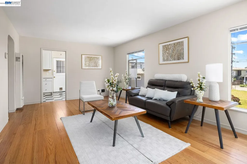 4144 Masterson Street Oakland CA 94619