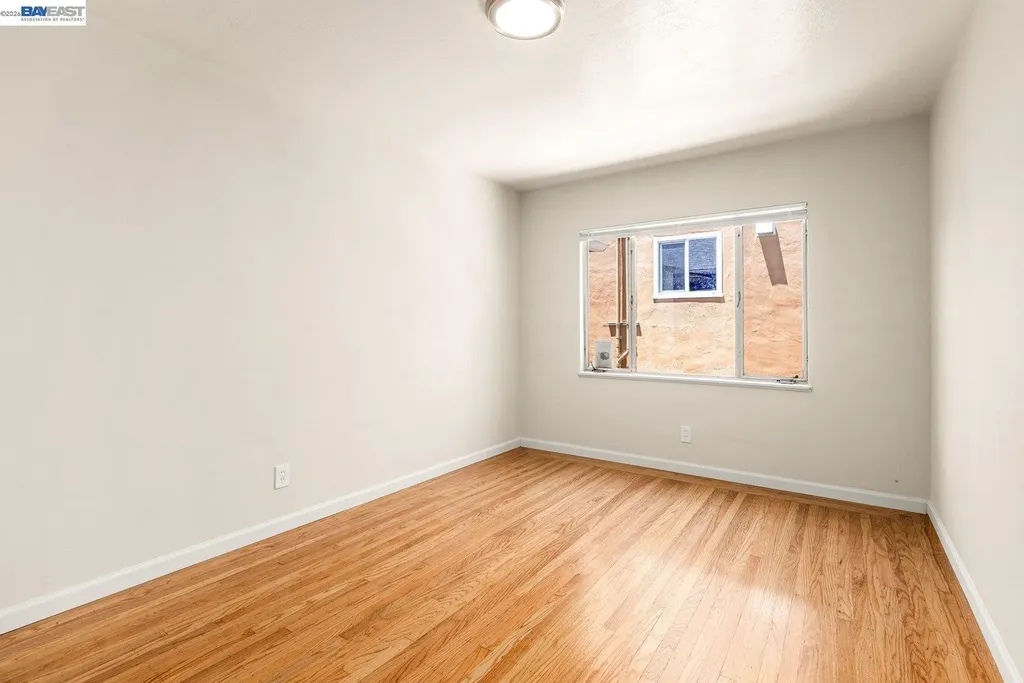 4144 Masterson Street Oakland CA 94619