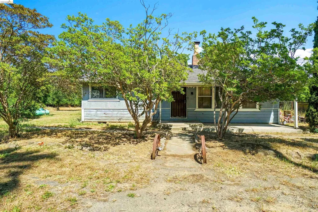 7750 Locke Road Vacaville CA 95688