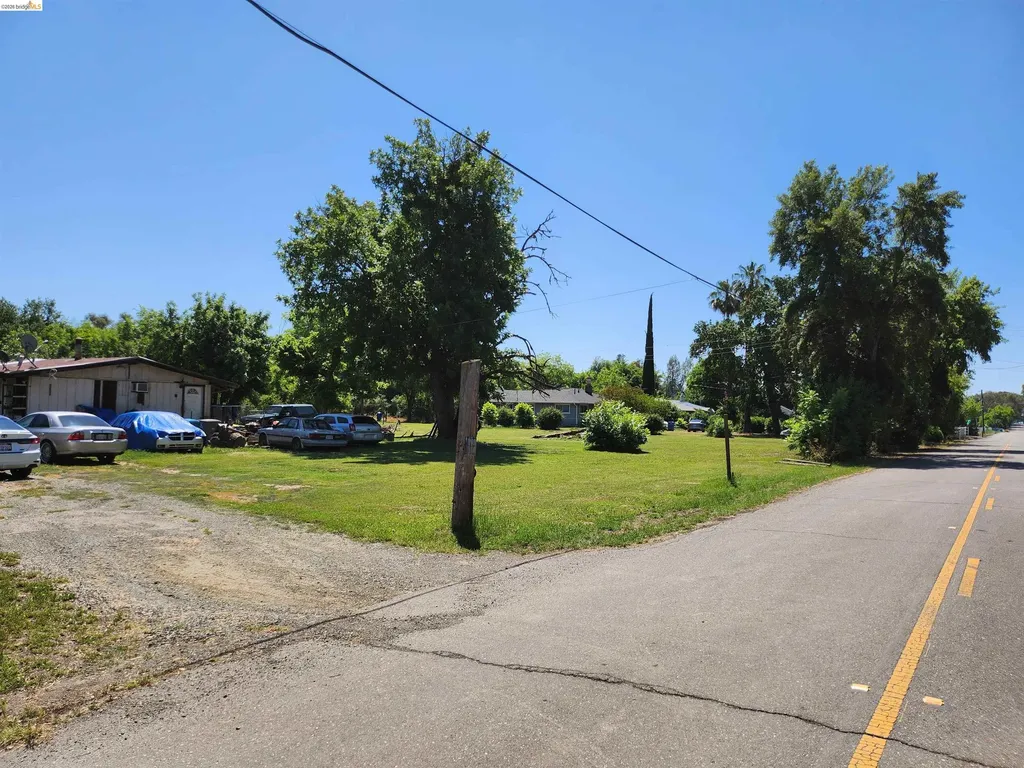 7750 Locke Road Vacaville CA 95688