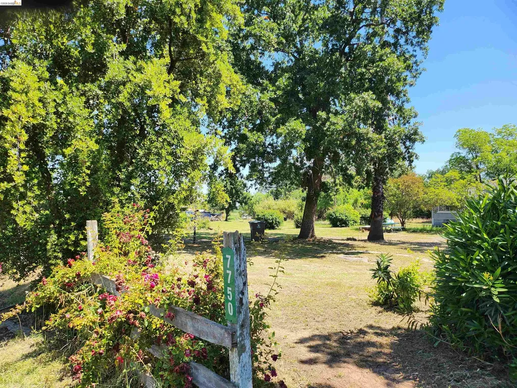 7750 Locke Road Vacaville CA 95688