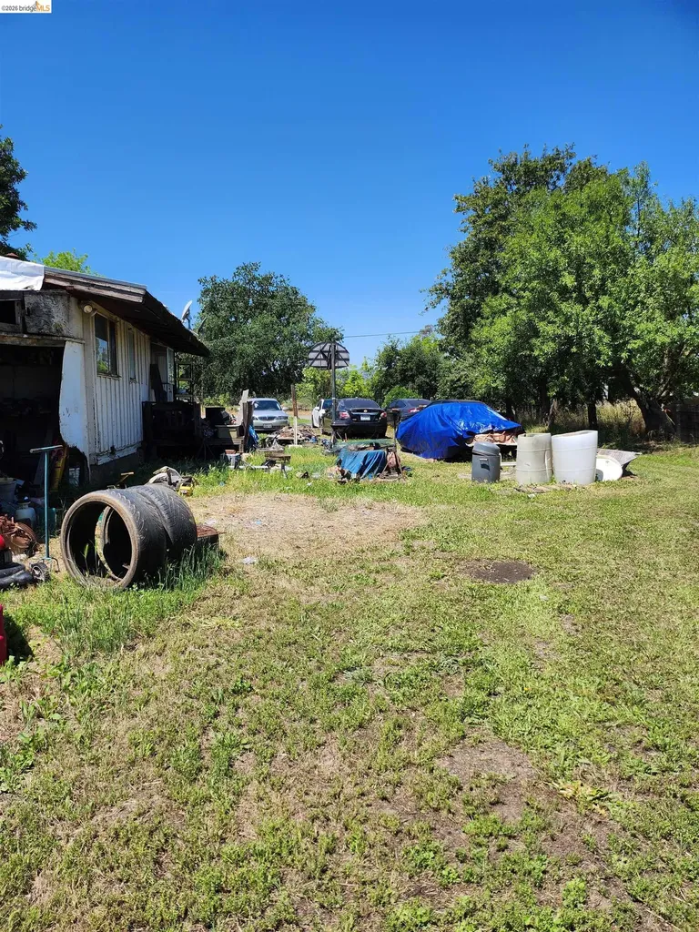 7750 Locke Road Vacaville CA 95688