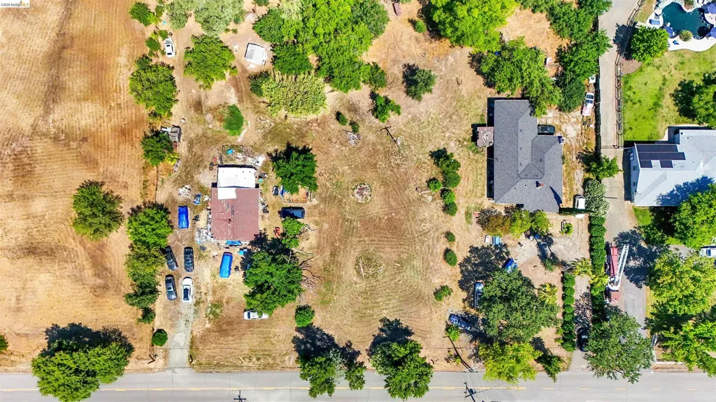 7750 Locke Road Vacaville CA 95688