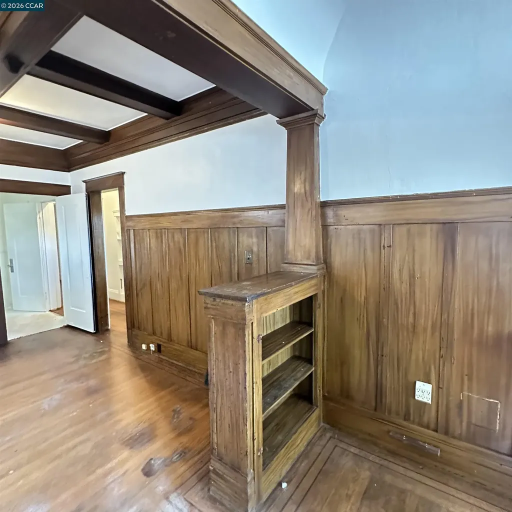 1605 90th Avenue Oakland CA 94603