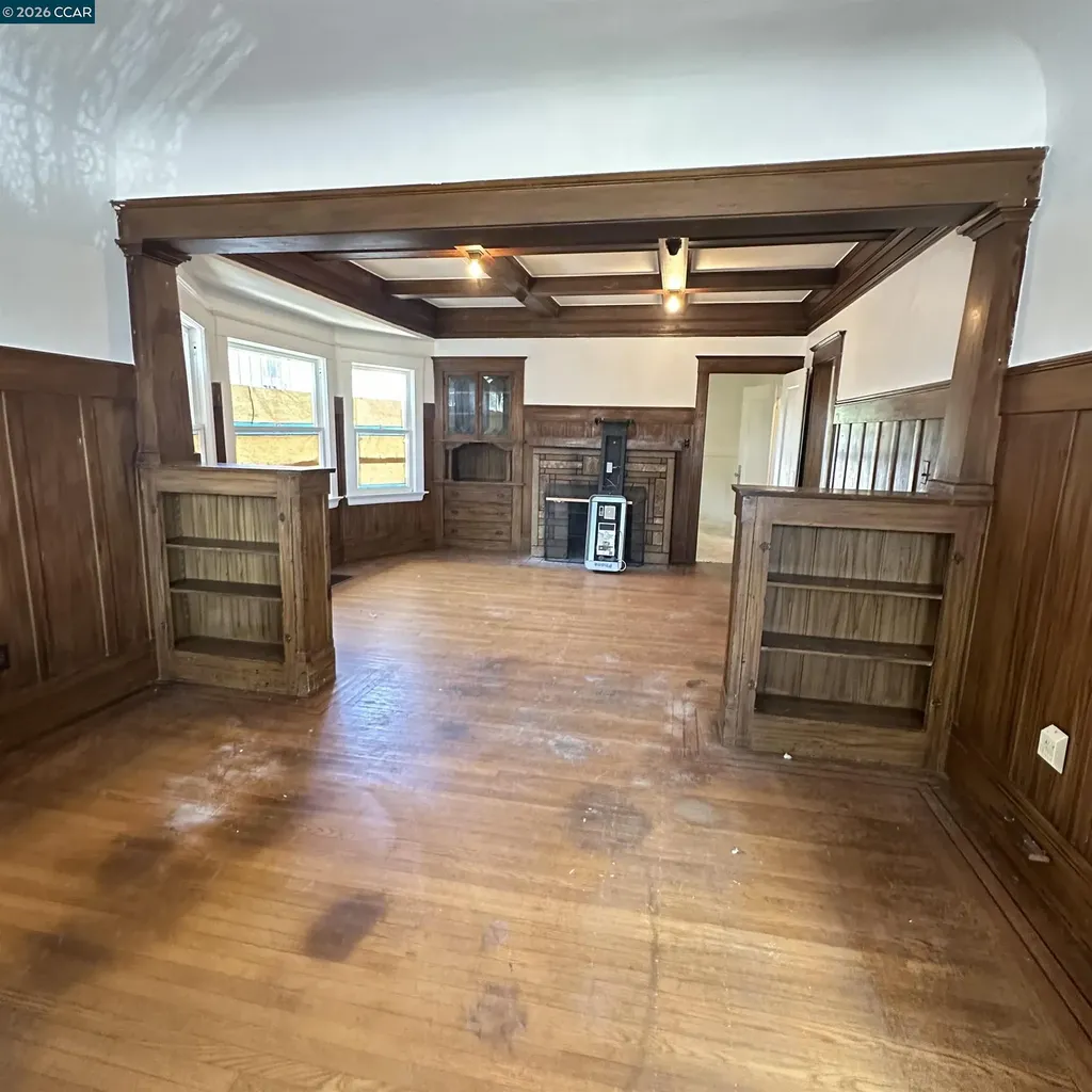 1605 90th Avenue Oakland CA 94603