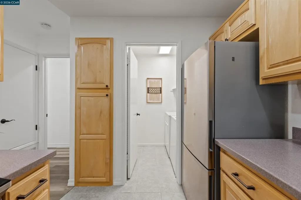 760 Canyon Oaks Drive Oakland CA 94605