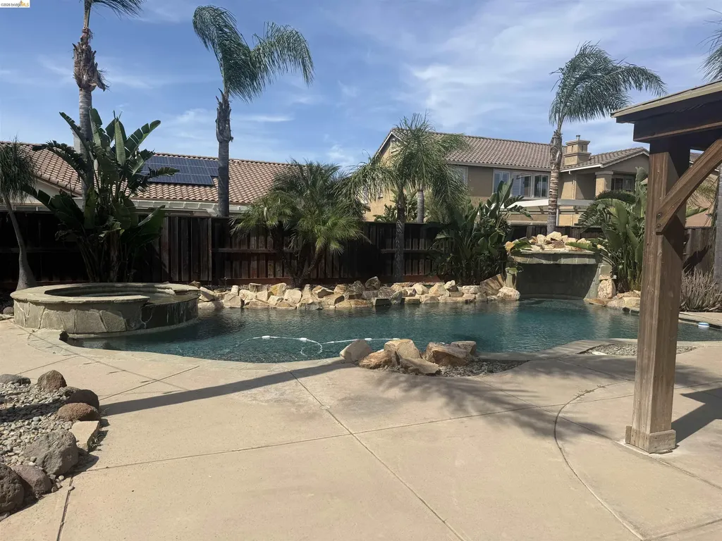 710 Solitude Drive Oakley CA 94561