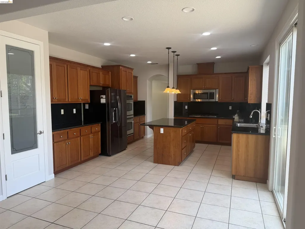710 Solitude Drive Oakley CA 94561