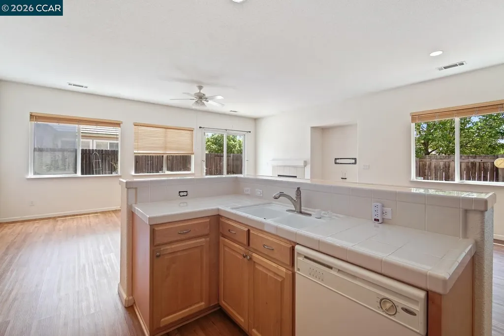 112 Matisse Drive Oakley CA 94561