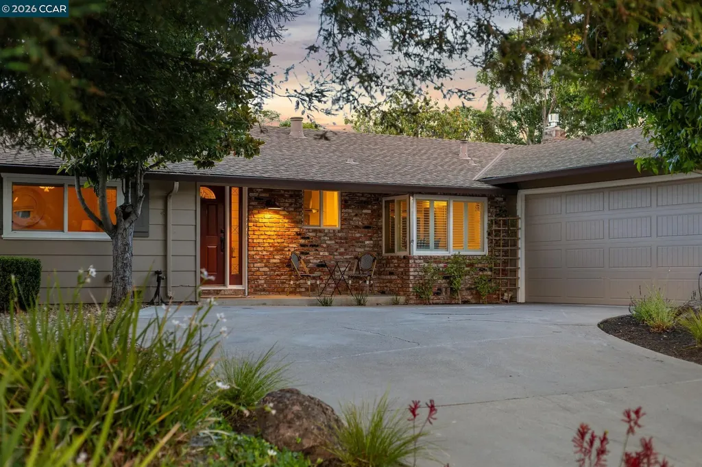 978 Kenston Drive Clayton CA 94517