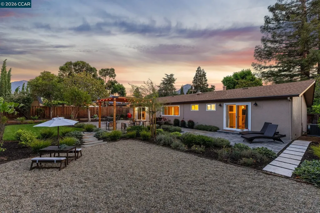 978 Kenston Drive Clayton CA 94517