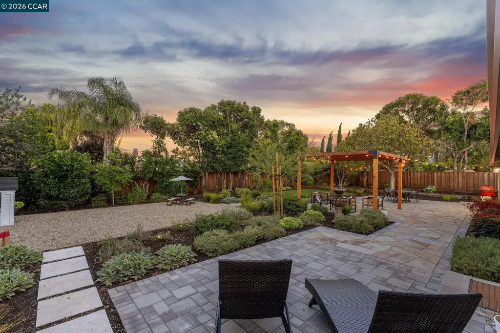 978 Kenston Drive Clayton CA 94517