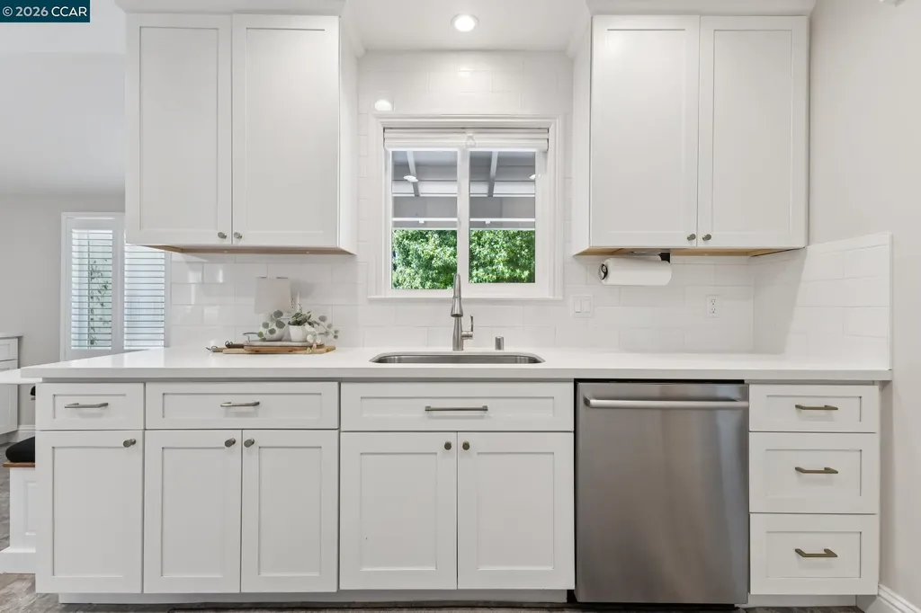 978 Kenston Drive Clayton CA 94517