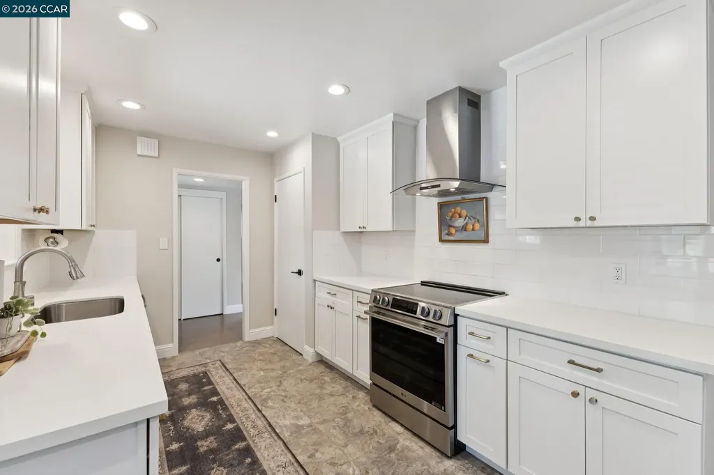 978 Kenston Drive Clayton CA 94517