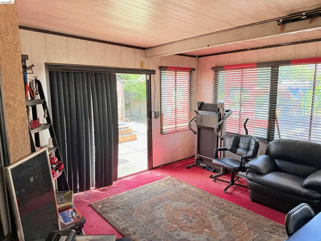 133 Meadowlark Way Hercules CA 94547