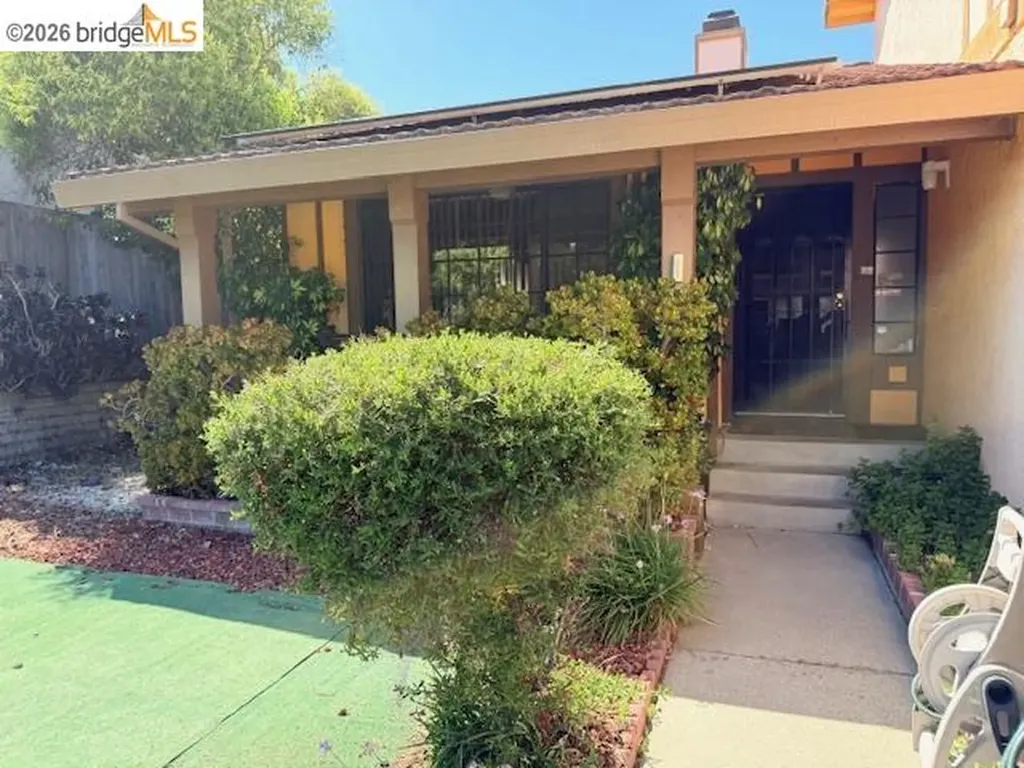 133 Meadowlark Way Hercules CA 94547