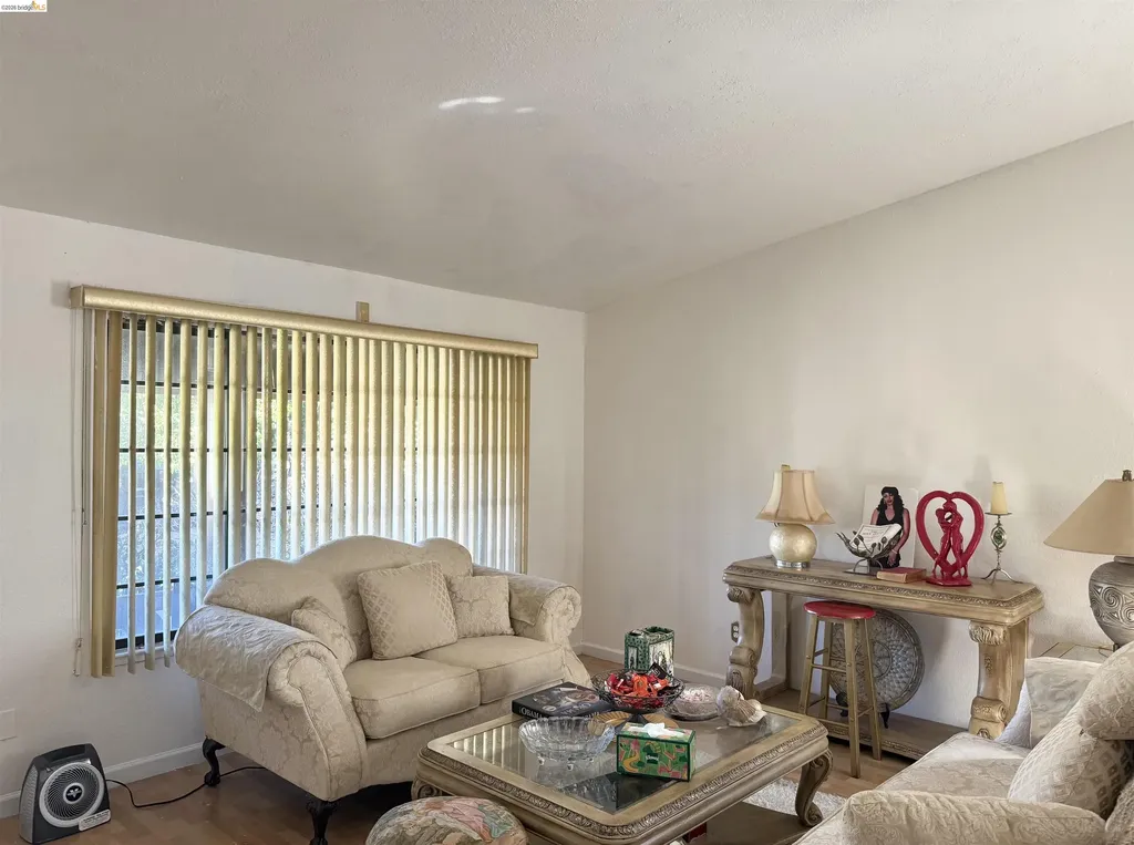 133 Meadowlark Way Hercules CA 94547