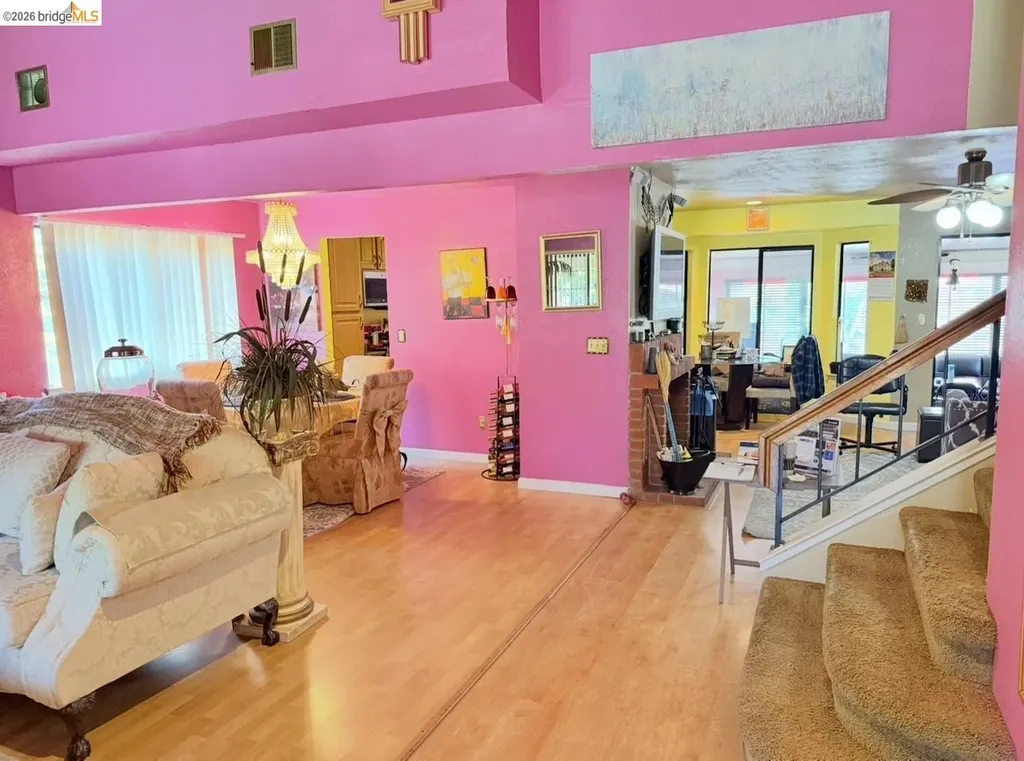 133 Meadowlark Way Hercules CA 94547